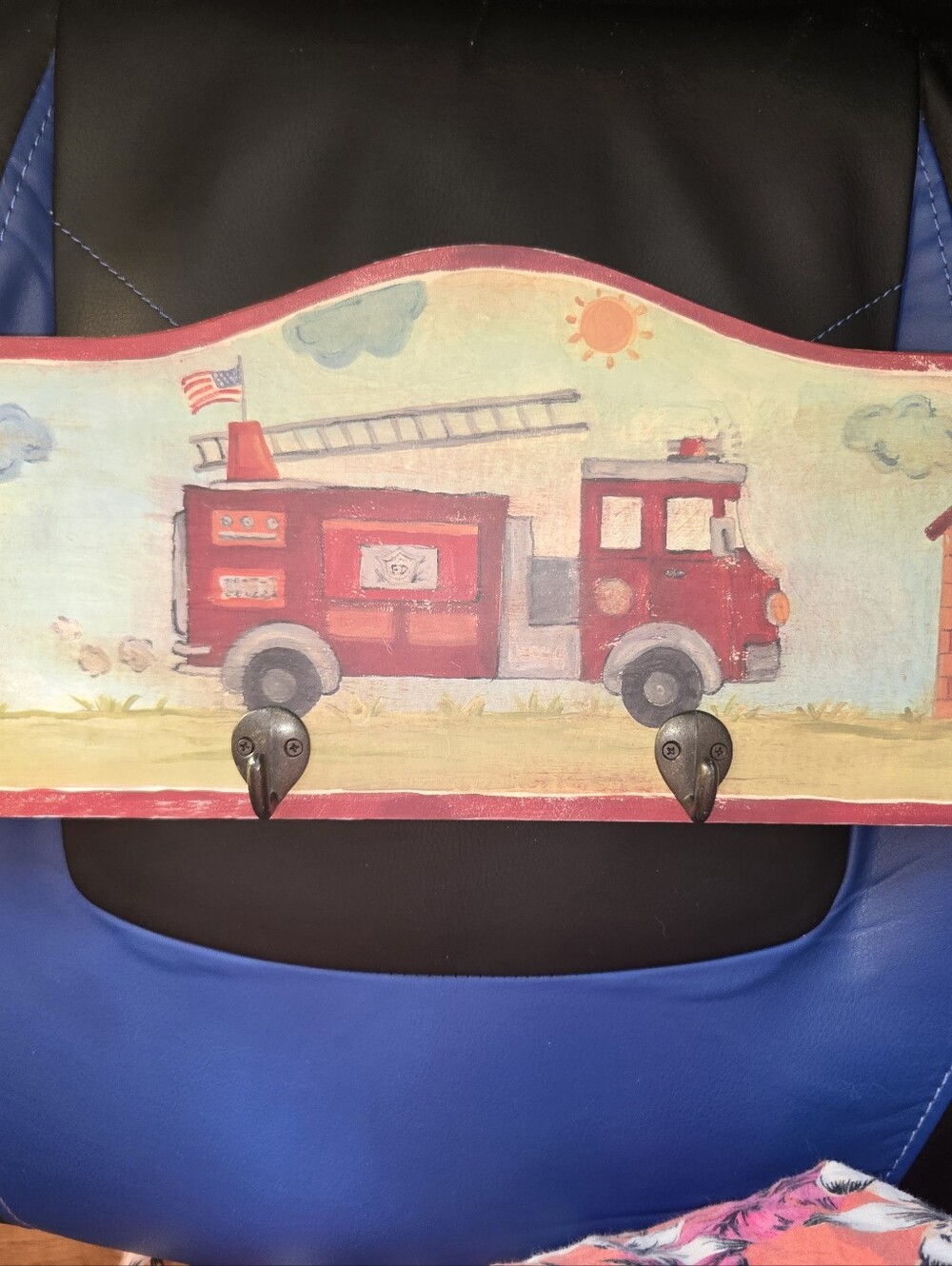 Vtg Children’s Wall Hanging Wood Coat Rack Hooks Fire Truck Theme